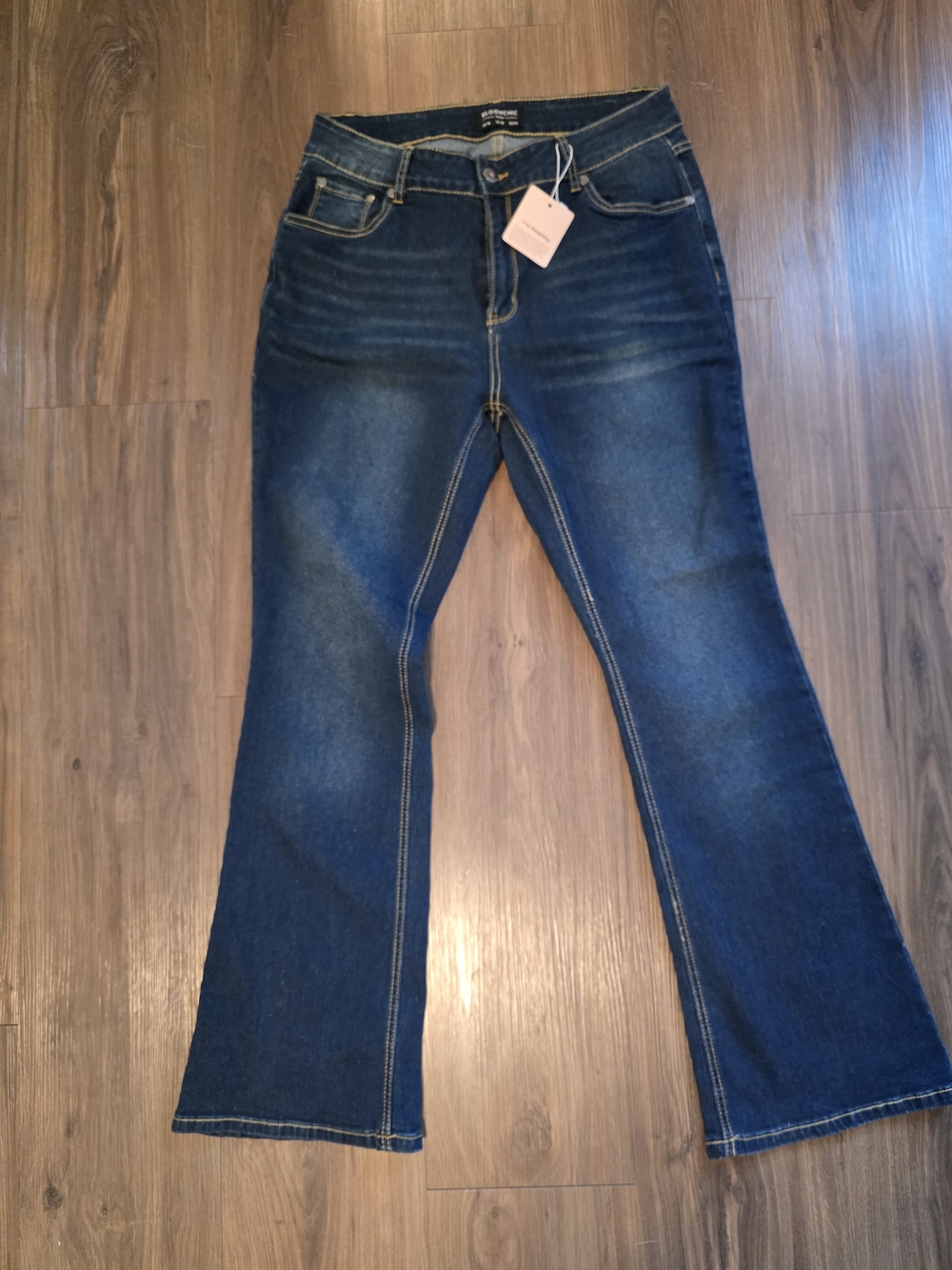 NWT BloomChic Dark Wash Flare Jeans Size 14 High Rise Stretch